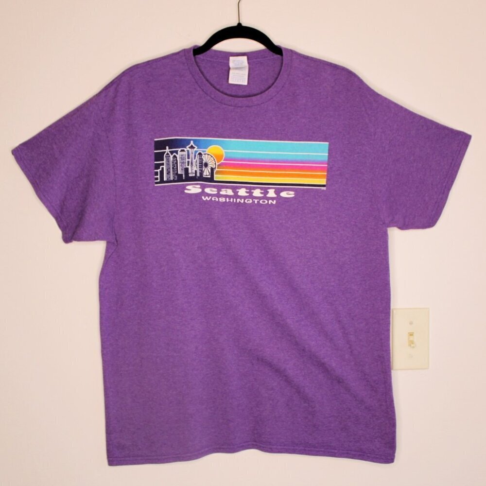 Seattle Unisex Large Purple T-shirt